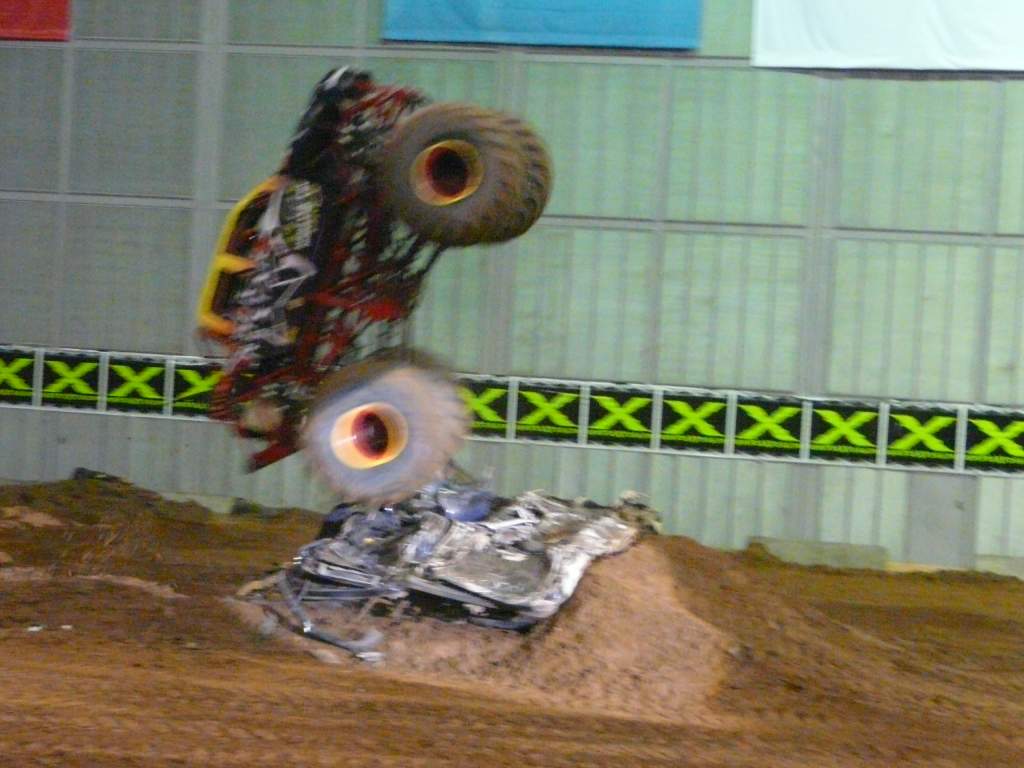 MonsterXtour 04/11/2012 �� �����������