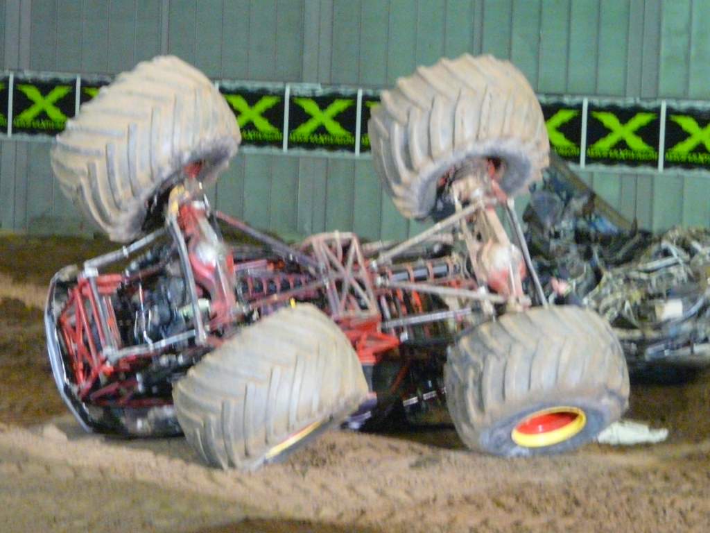 MonsterXtour 04/11/2012 �� �����������