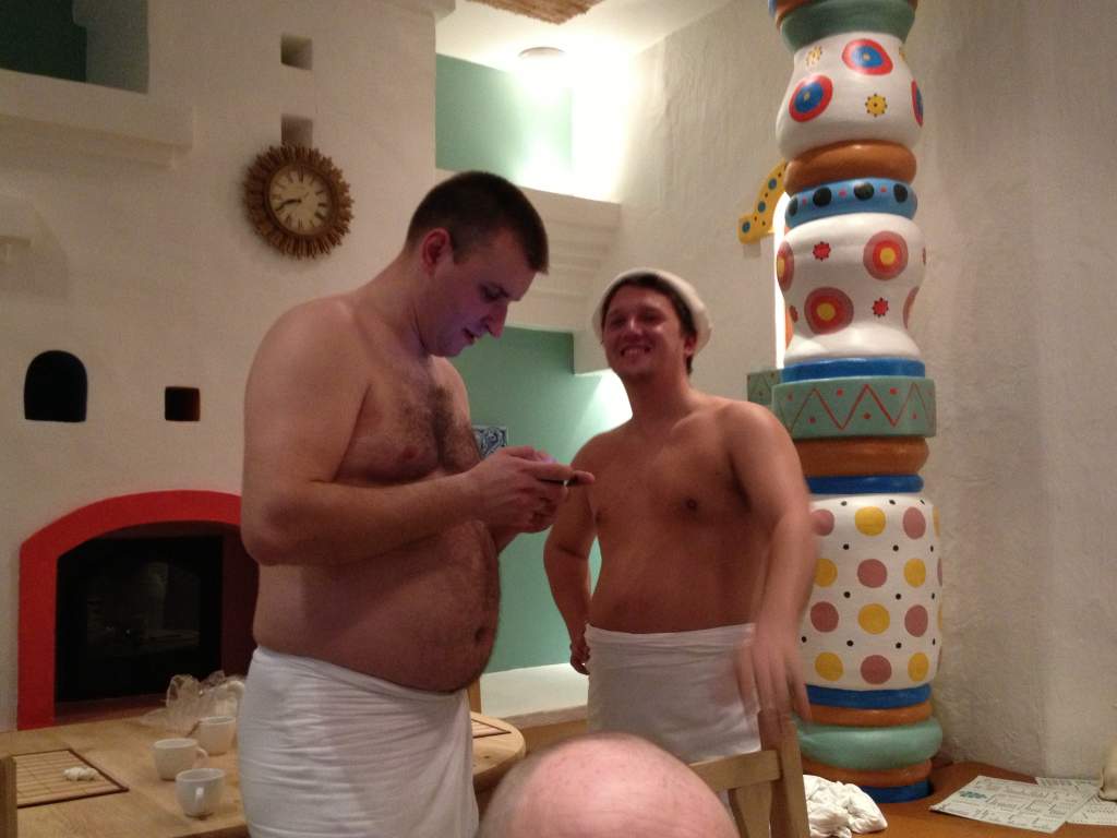 ����������